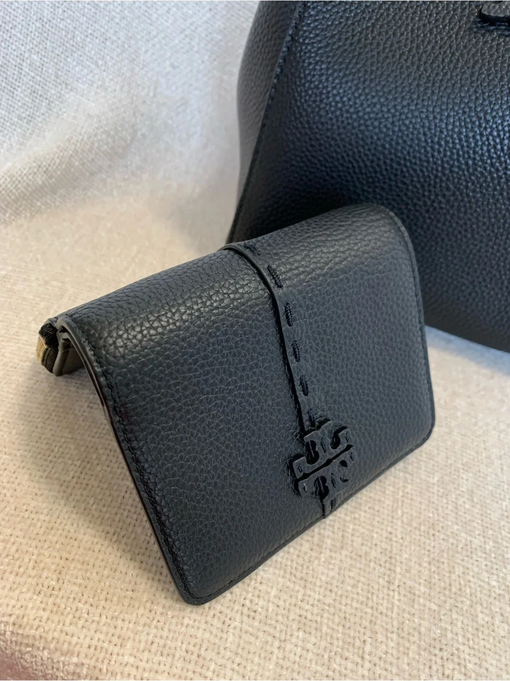 Tory Burch Mcgraw Black Pebbled Leather Small Bucket Tote Bag + Bi-fold Wallet